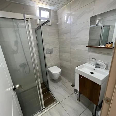 Esmeralda Butik 3* Kizilot